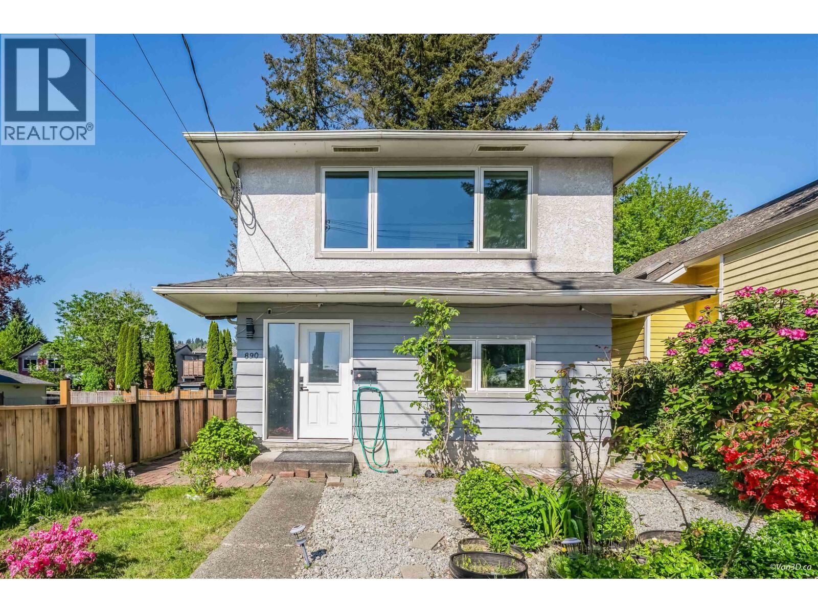 Property Photo:  890 Westwood Street  BC V3C 3L3 