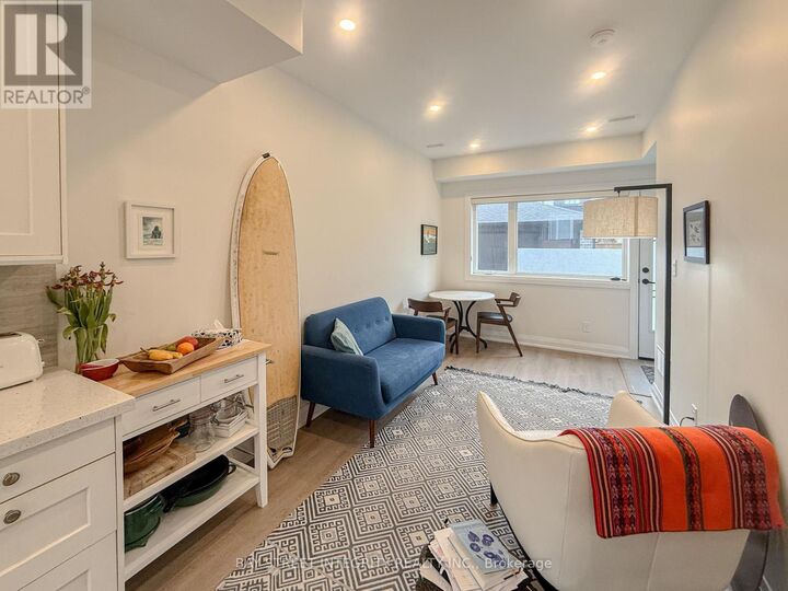 Property Photo:  598 Crawford Street Laneway  ON M6G 3K2 