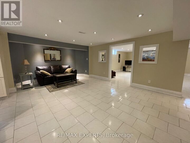 Property Photo:  145 Columbus Avenue Bsmt  ON L4L 7H1 