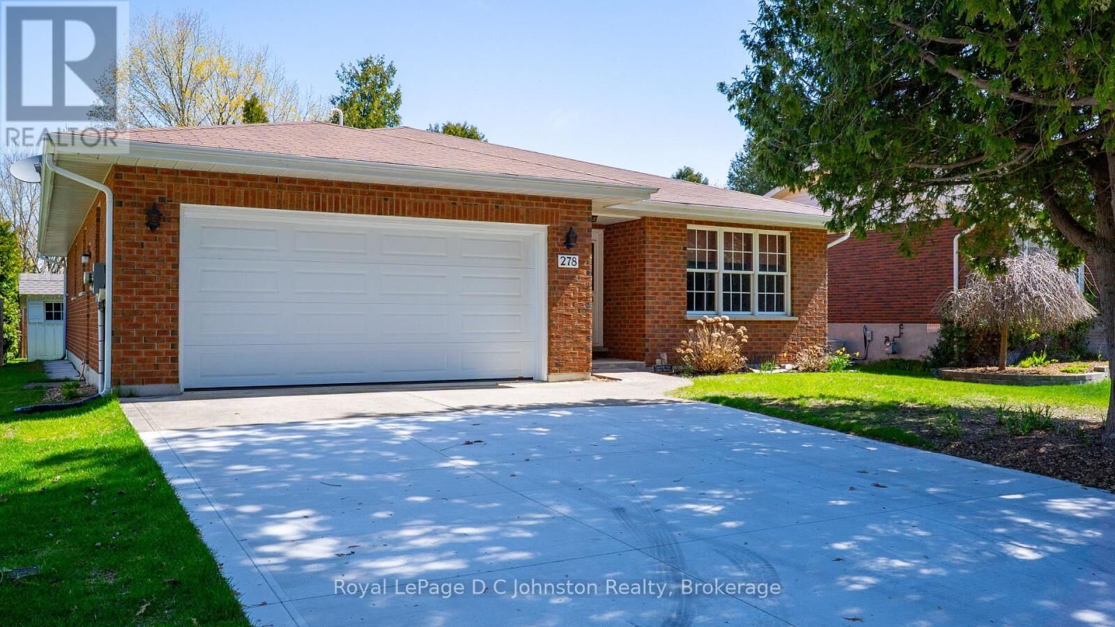 Property Photo:  278 Adelaide Street  ON N0H 2L0 