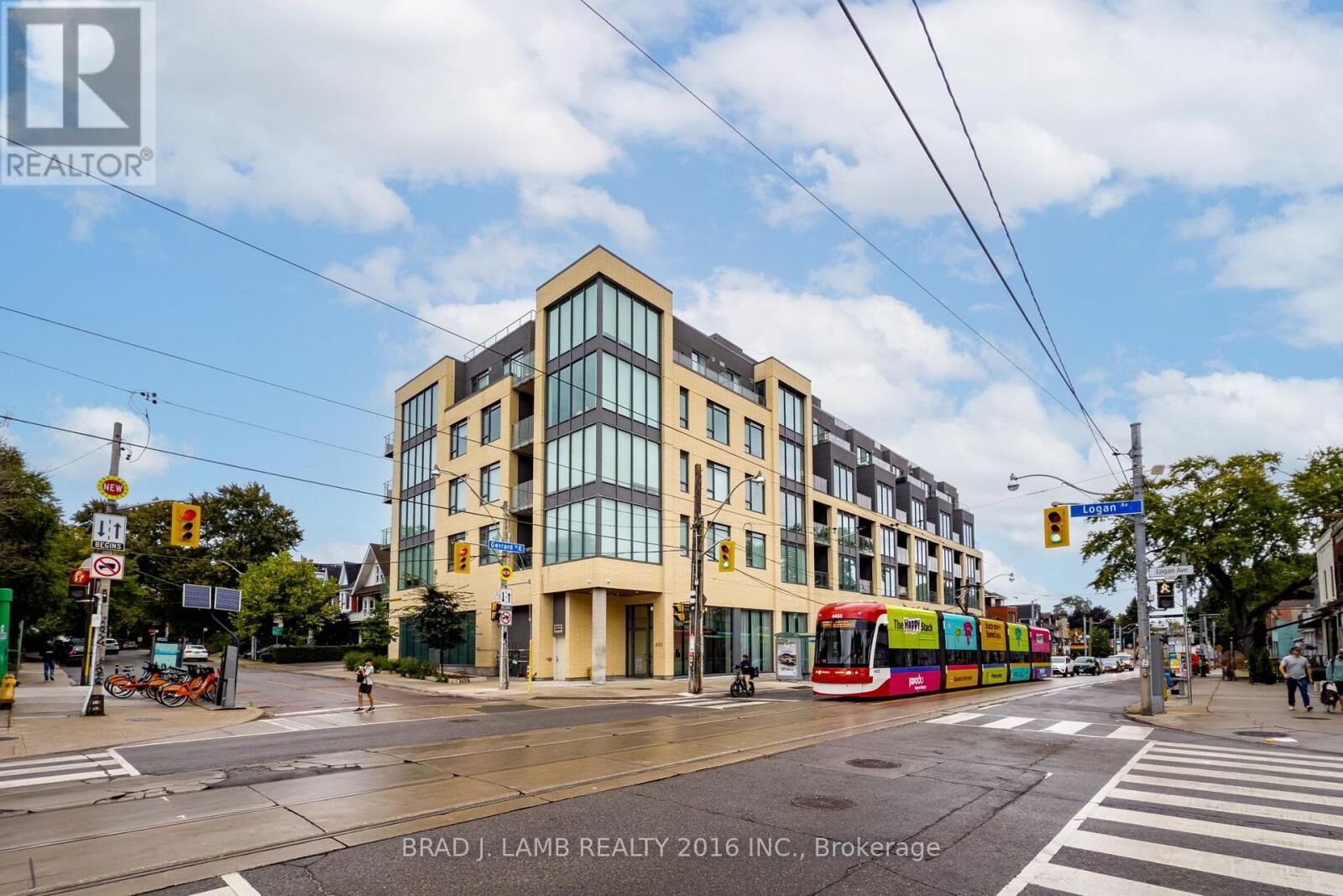 Property Photo:  495 Logan Avenue 413  ON M4K 0A5 