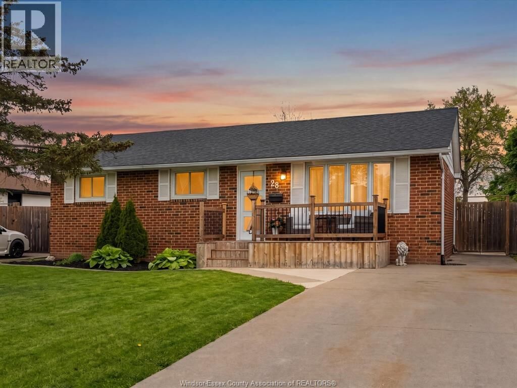 Property Photo:  28 St. Charles  ON N9V 3J7 