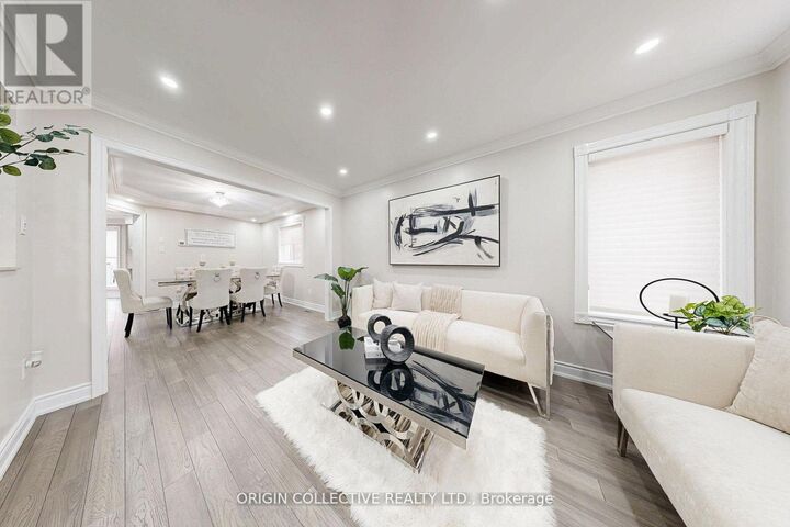 Property Photo:  5122 Timber Mill Court  ON L5V 2B8 