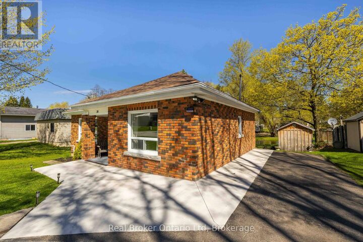 Property Photo:  38 Mill Street  ON N0H 2N0 