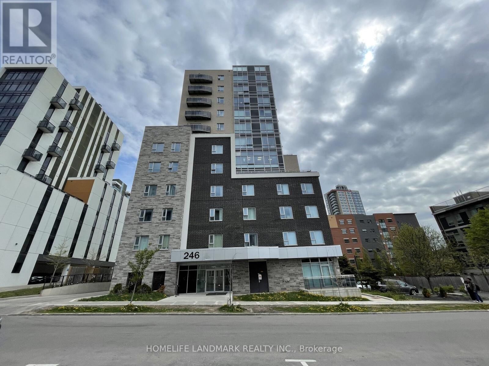 Property Photo:  246 Lester Street 602  ON N2L 3W5 