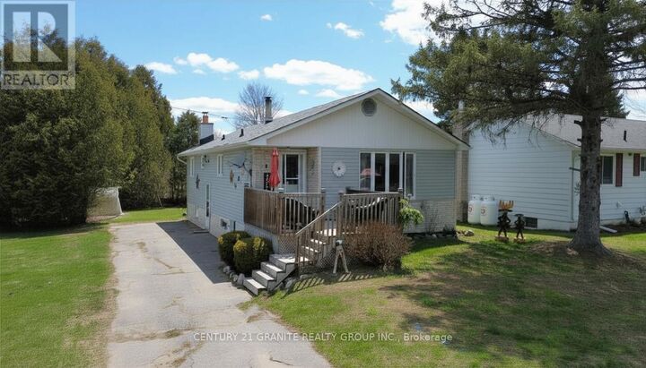 Property Photo:  2 Hemlock Street  ON K0L 1M0 