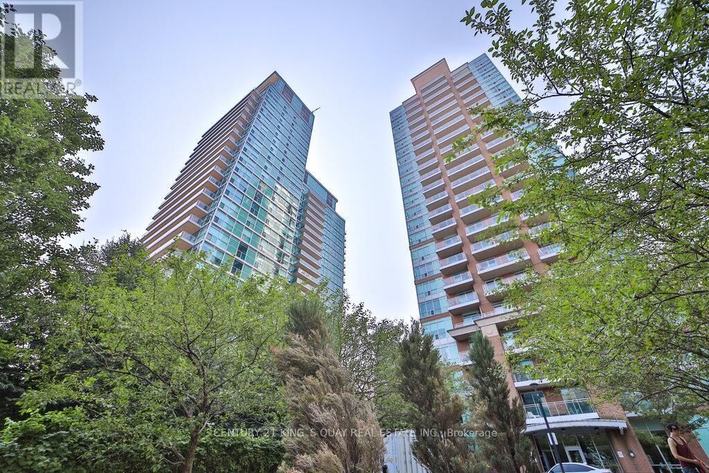 Property Photo:  80 Western Battery Road 212  ON M6K 3S1 