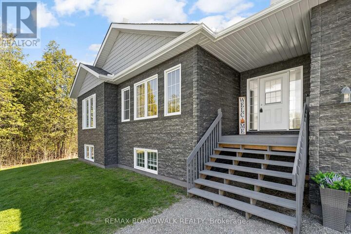 Property Photo:  661 Pinery Road  ON K7A 4S7 