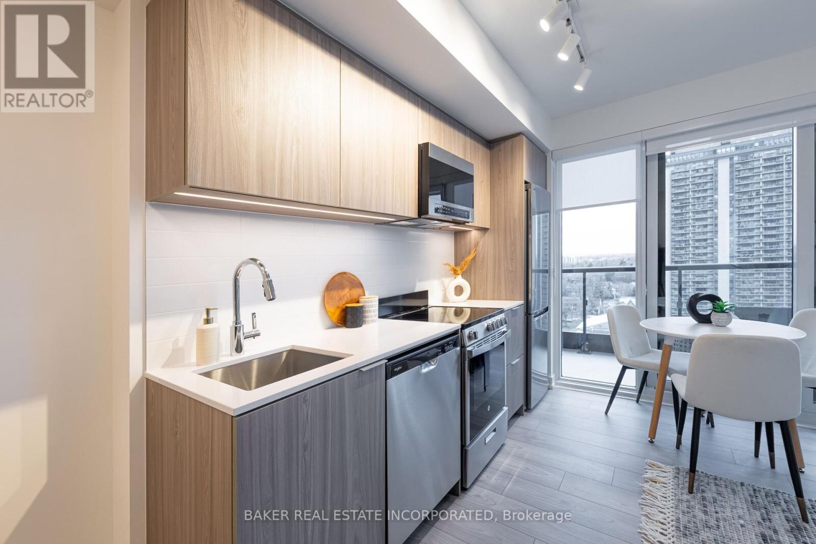 Property Photo:  223 Redpath Avenue 3710  ON M4P 0E8 