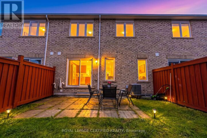 Property Photo:  441 Cavanagh Lane  ON L9T 8G6 