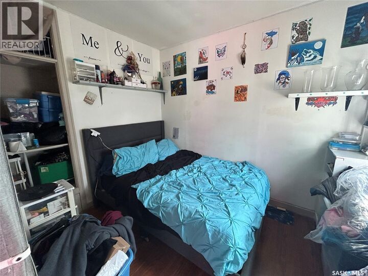 Property Photo:  1112 N Avenue S  SK S7M 2P8 