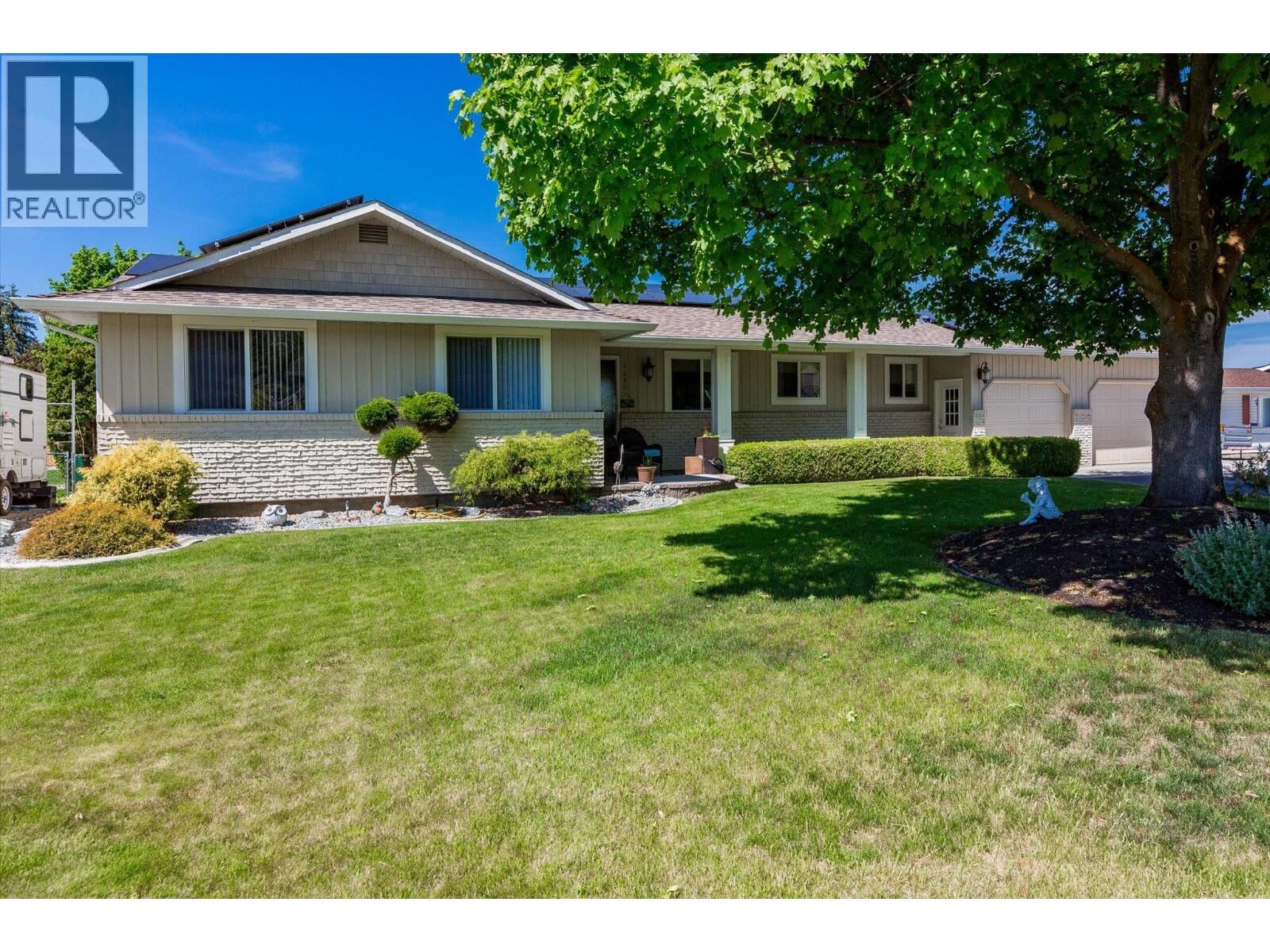 Property Photo:  1460 Oakridge Road  BC V1W 3A8 