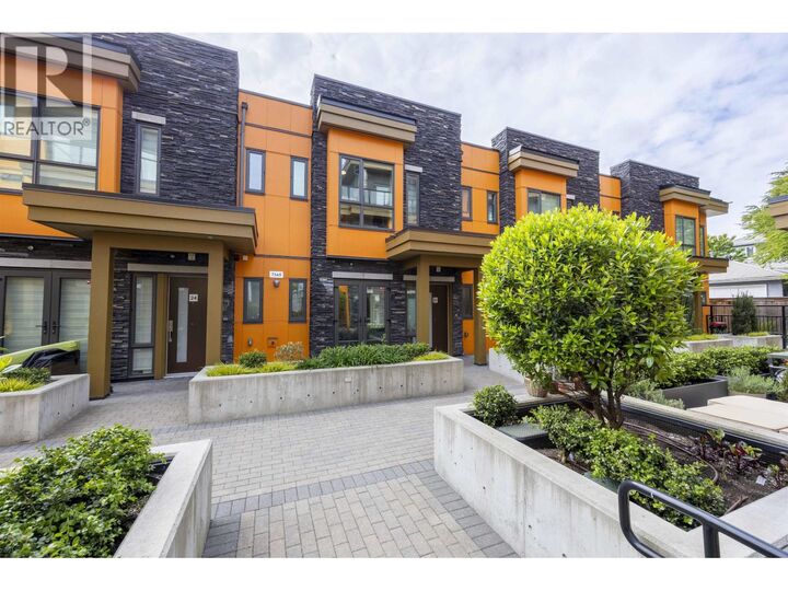 Property Photo:  7565 Oak Street 23  BC V6P 4A4 