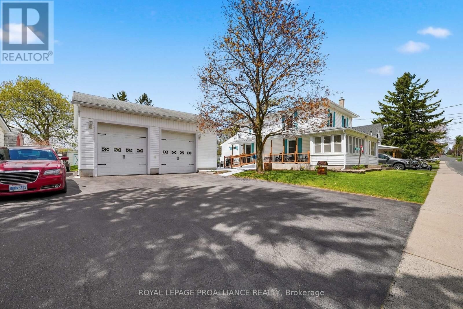 Property Photo:  4343 Notre Dame Street  ON K0H 1V0 