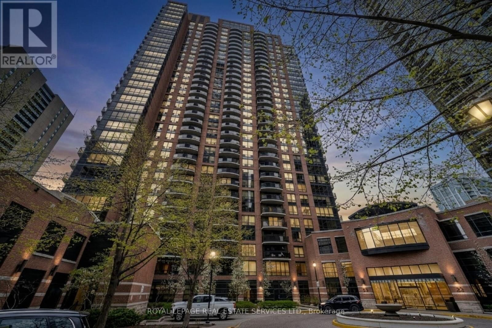 Property Photo:  33 Sheppard Avenue West 2505  ON M2N 7K1 