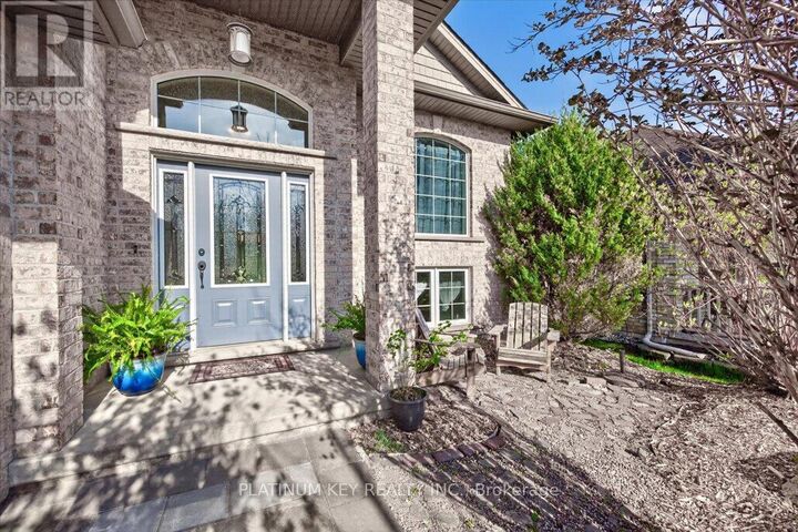Property Photo:  531 Darcy Drive  ON N7G 4L1 
