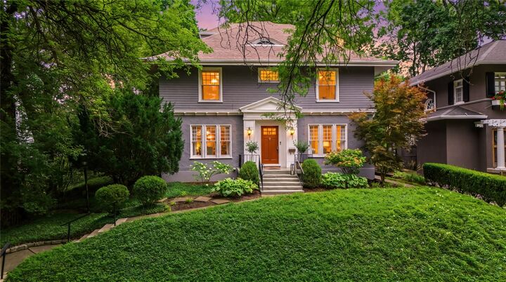Property Photo:  712 Oakwood Avenue  OH 45419 