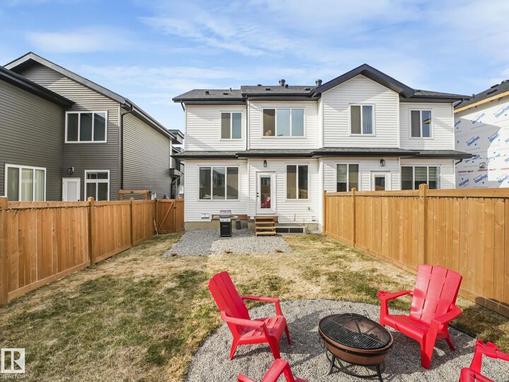 Property Photo:  201 Starling Way  AB T8L 1X5 