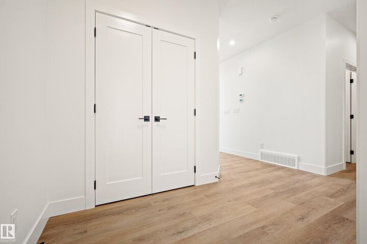 Property Photo:  118 Caledon Crescent  AB T7X 0Y8 