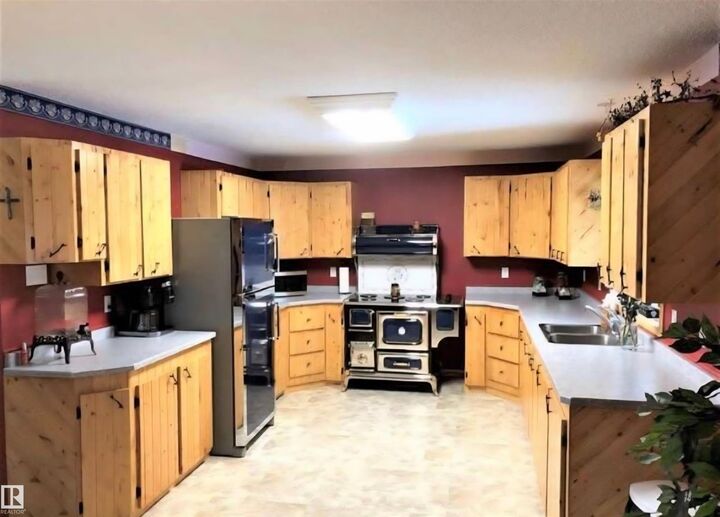 Property Photo:  460059 Rge Road 24 0  AB T0C 2V0 
