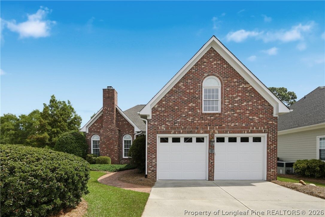 Property Photo:  2750 Briarcreek Place  NC 28304 