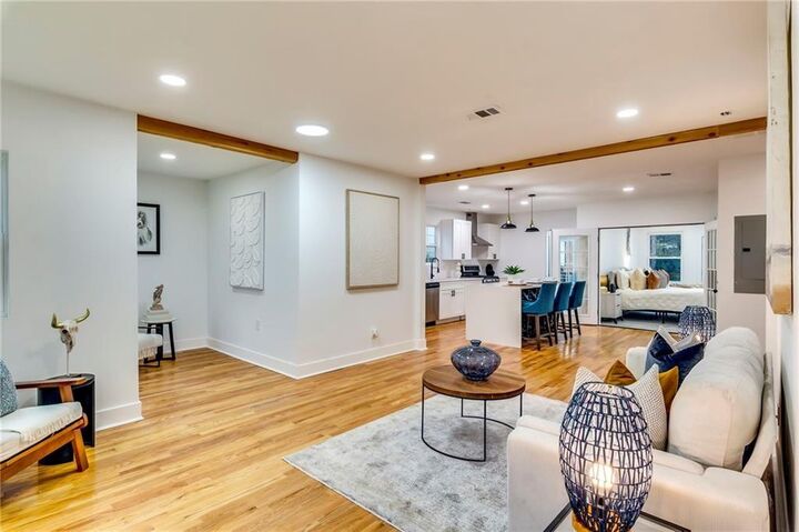 Property Photo: 2886 Joyce Avenue GA 30032