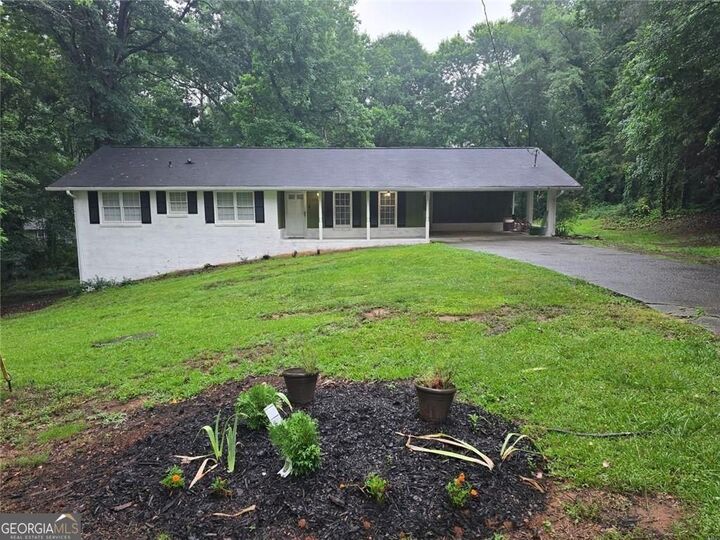 Property Photo:  2826 Manor Court  GA 30078 