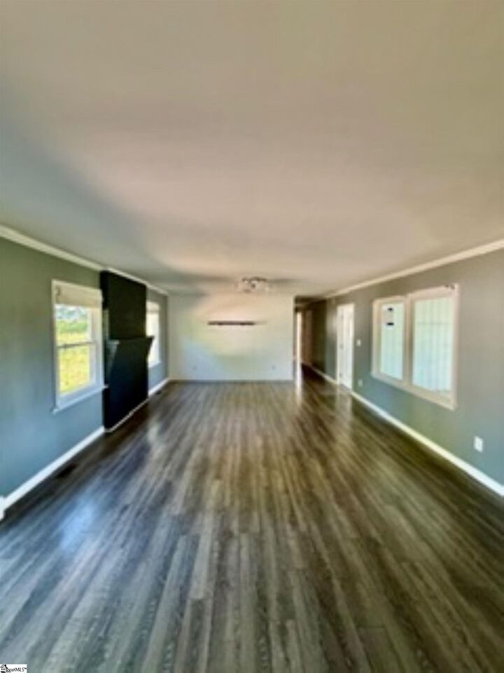 Property Photo:  132 Brannon Circle  SC 29349 