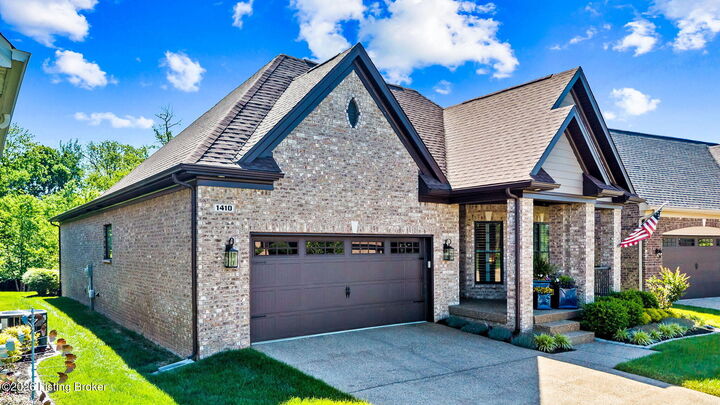 Property Photo:  1410 Coolhouse Way  KY 40223 