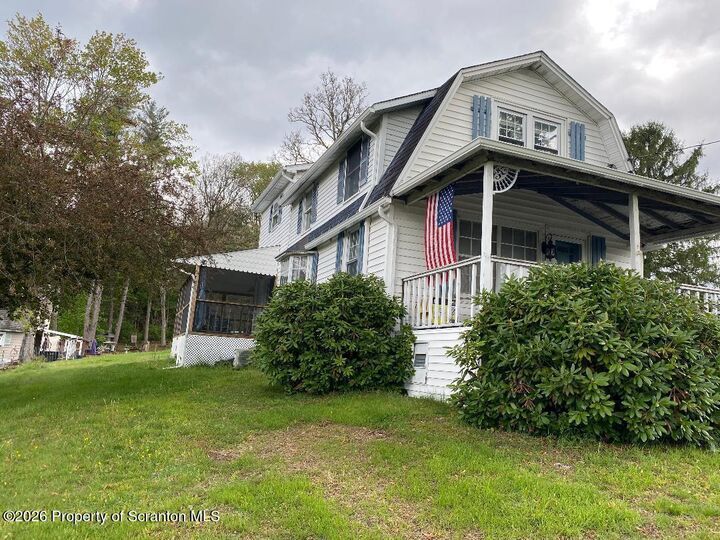 Property Photo:  33 Winola Avenue  PA 18657 