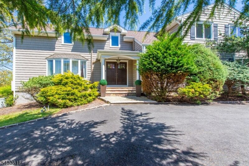Property Photo: 68 Rockledge Dr NJ 07039