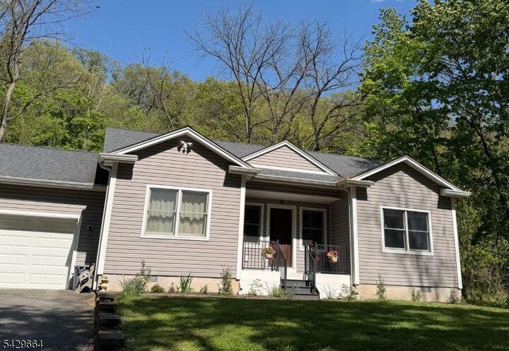 Property Photo:  6 Moiyas Rd  NJ 07470 