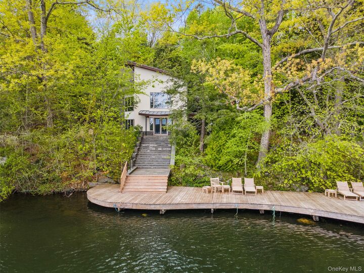 Property Photo:  324 West Lake Boulevard  NY 10541 