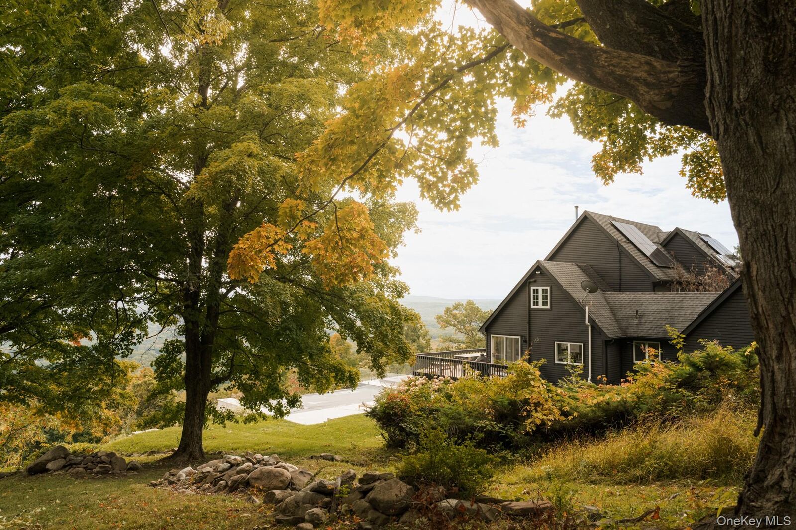 Property Photo:  704 Mountain Road  NY 10940 