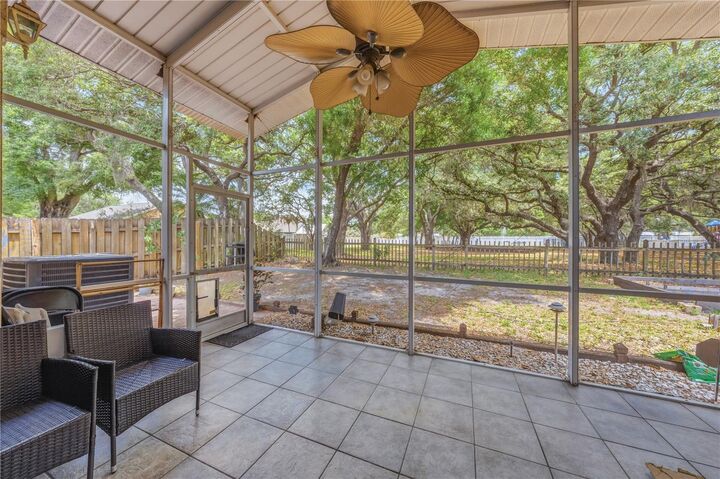 Property Photo:  3324 Manor Cove Circle  FL 33578 