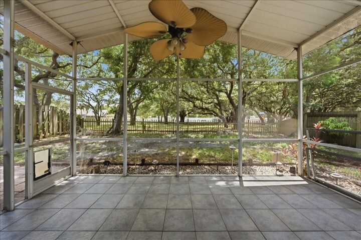 Property Photo:  3324 Manor Cove Circle  FL 33578 