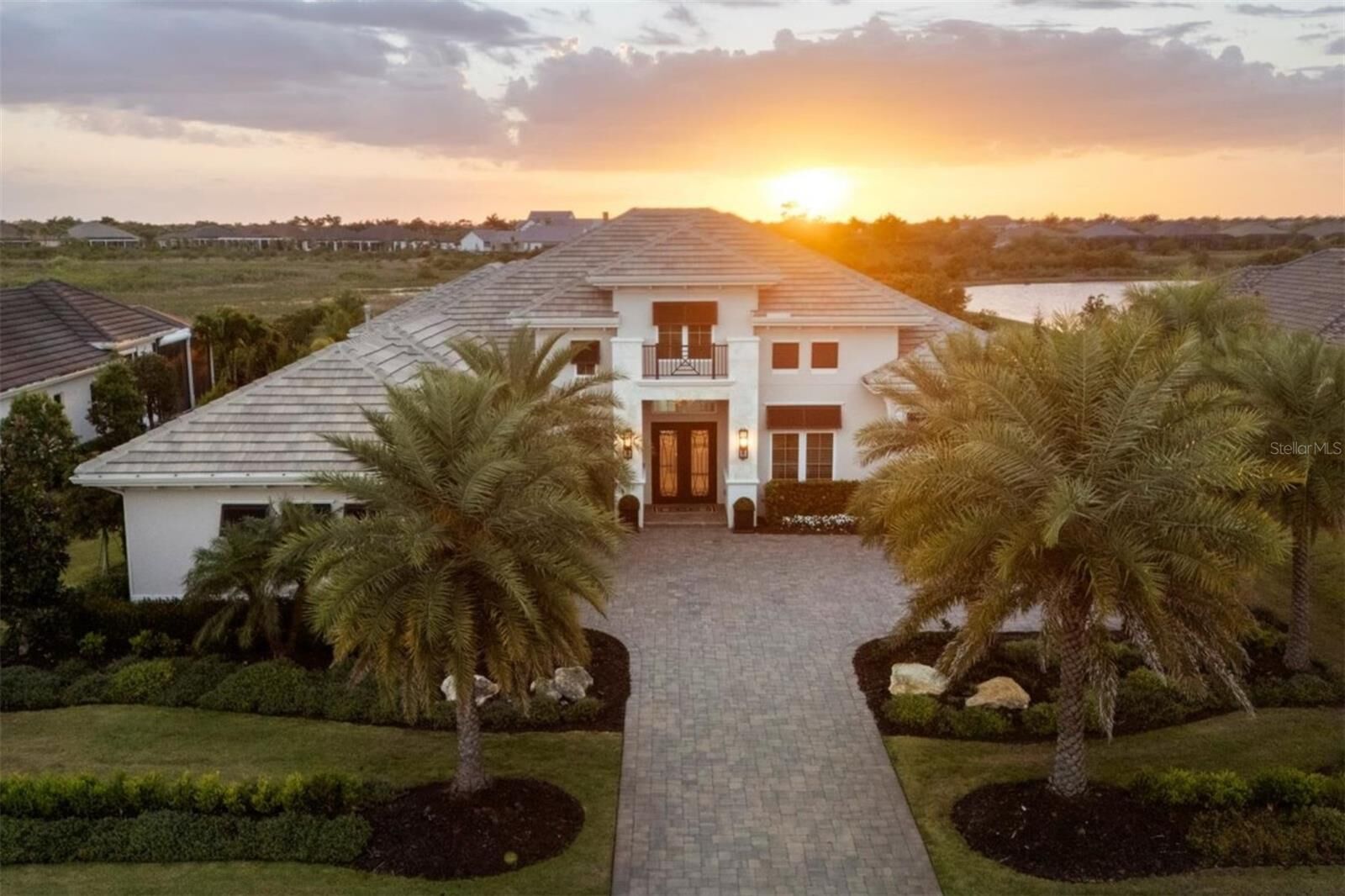 Property Photo:  16925 Clearlake Avenue  FL 34202 