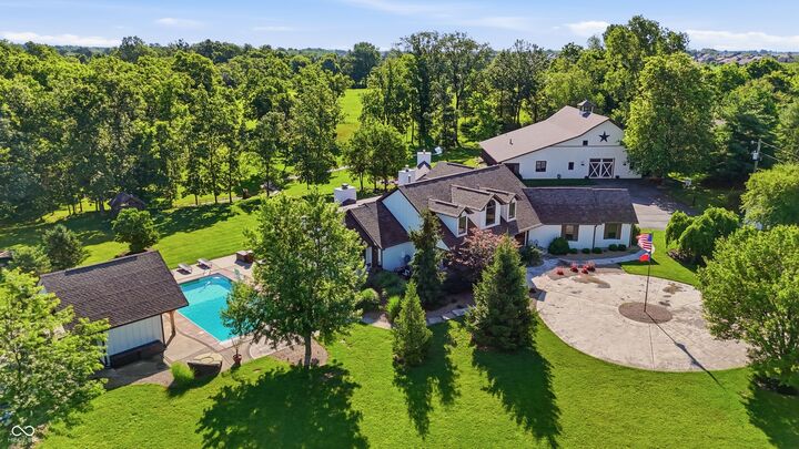 Property Photo: 4316 W Whiteland Road IN 46106