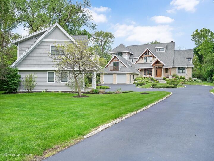 Property Photo:  1040 S Edgewood Avenue  IL 60525 
