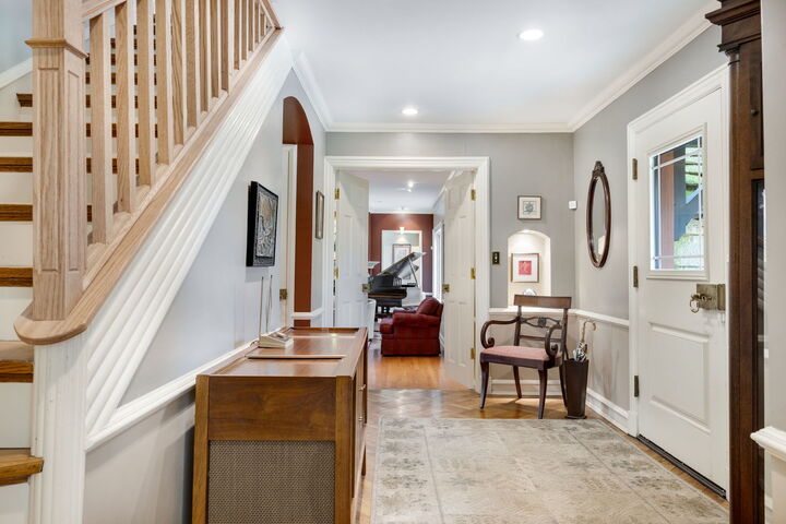 Property Photo:  227 Miraflores Avenue  IL 60087 
