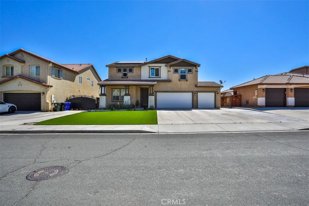 Property Photo:  14751 Shetland Court  CA 92394 