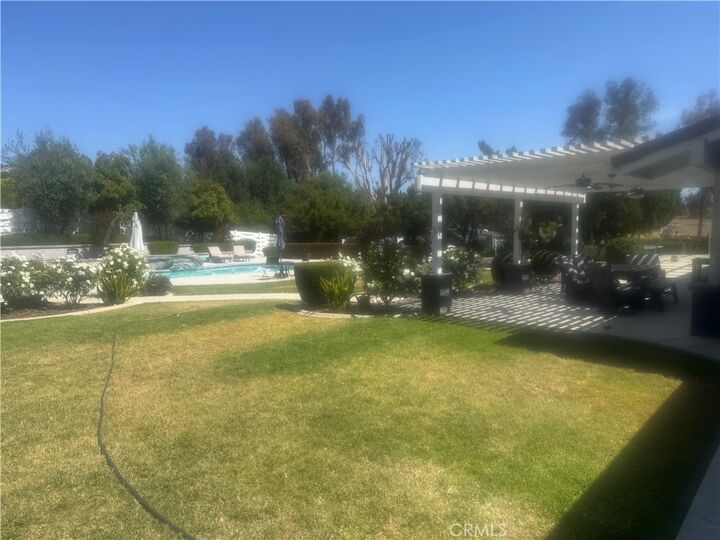 Property Photo:  41850 Calle Cerezo  CA 92592 