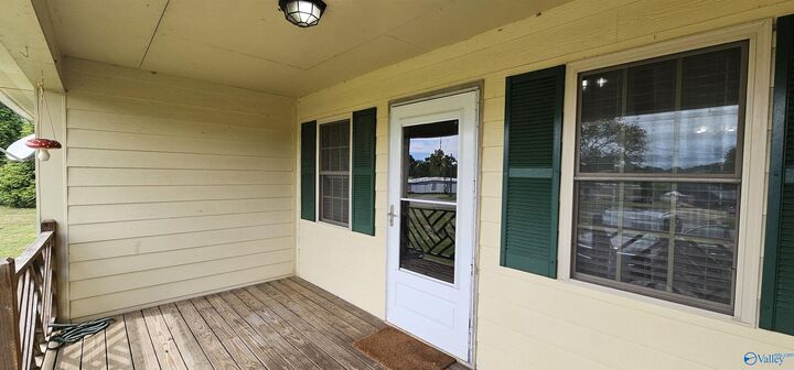 Property Photo:  408 County Road 449  AL 35744 