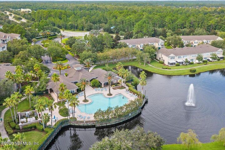 Property Photo:  7990 Baymeadows Road E 918  FL 32256 