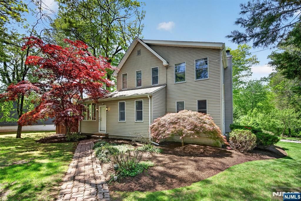 Property Photo: 362 Walker Road NJ 07052