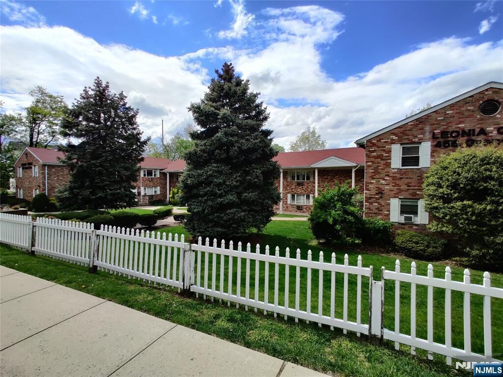 Property Photo: 456 Grand Avenue 4A NJ 07605