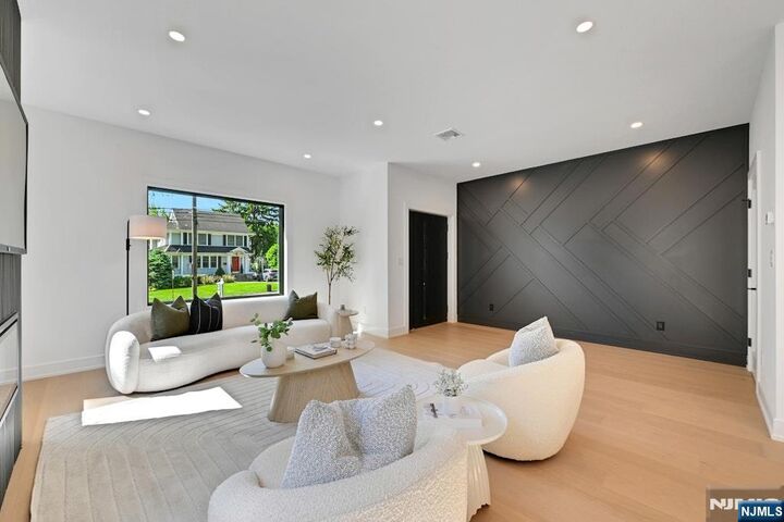 Property Photo:  229 Hickory Avenue  NJ 07670 