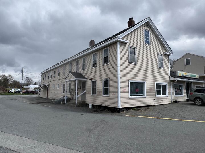 Property Photo:  16 Railroad Avenue  NH 03784 