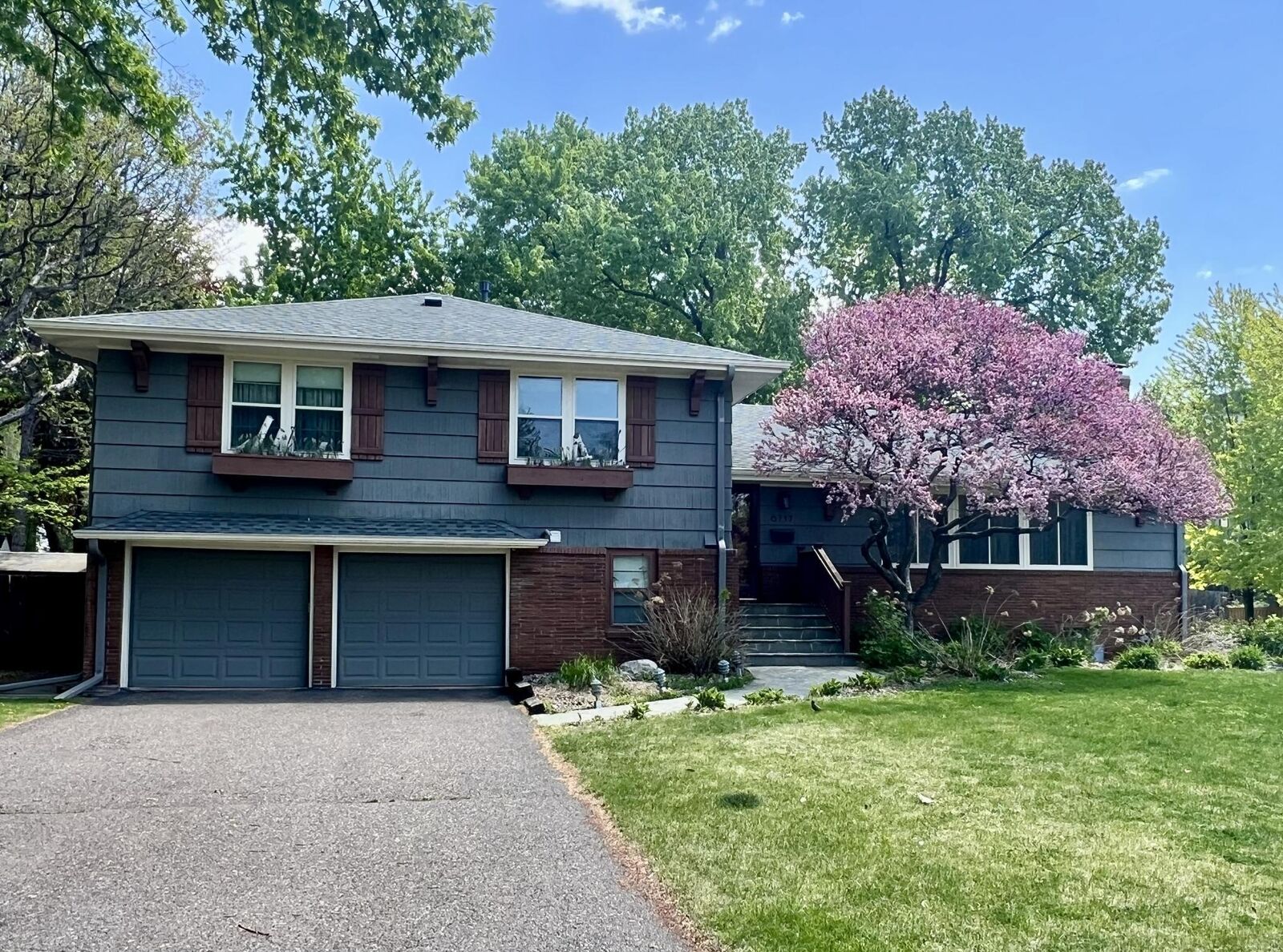 Property Photo:  6717 Southdale Road  MN 55435 