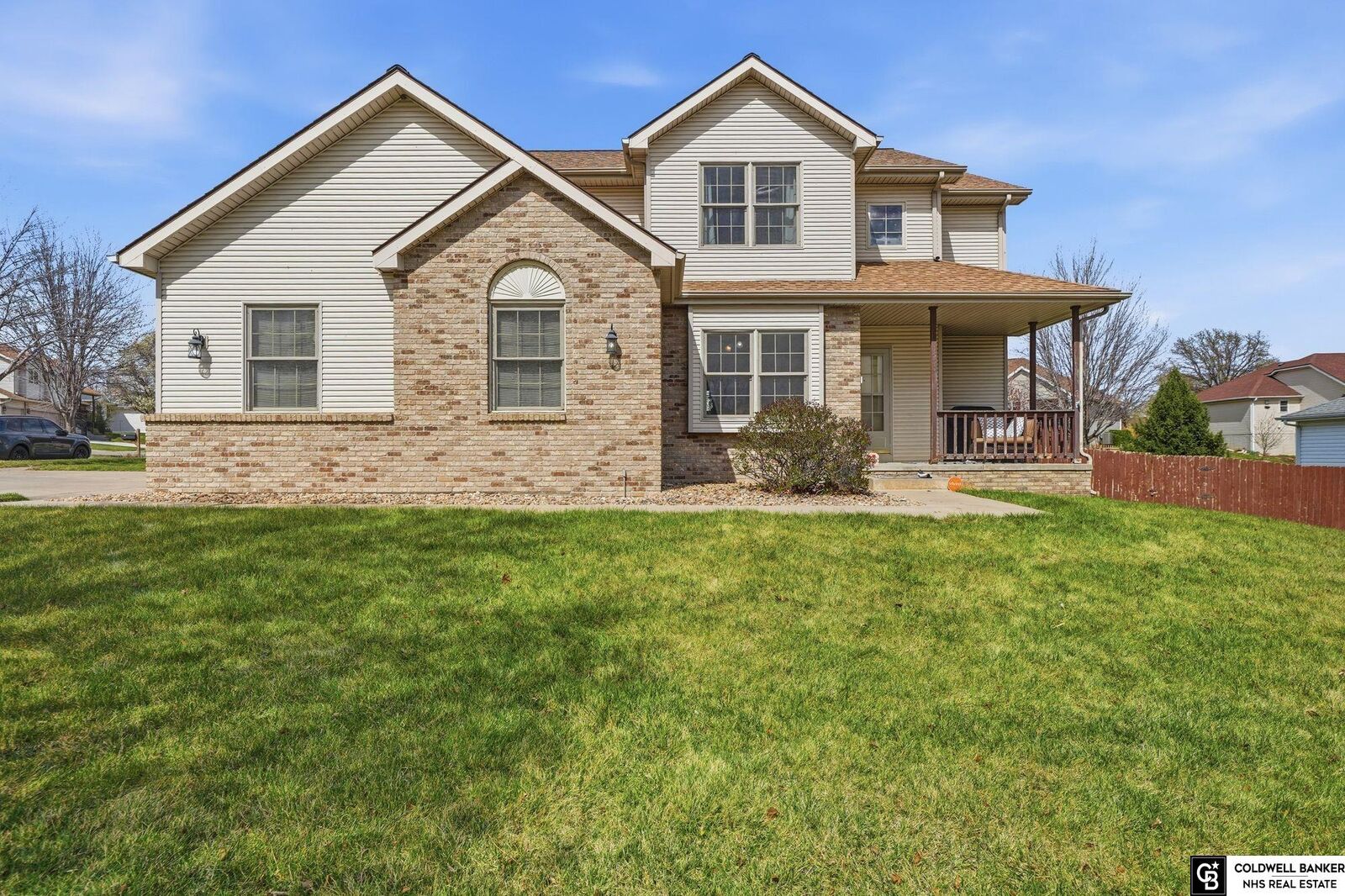 Property Photo: 1550 Meadow Lark Road NE 68521